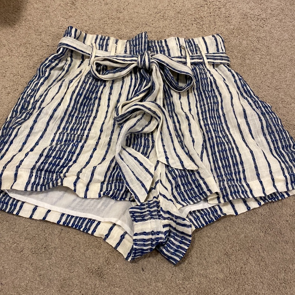 Lulu's High Waist Striped Shorts - Blue and White